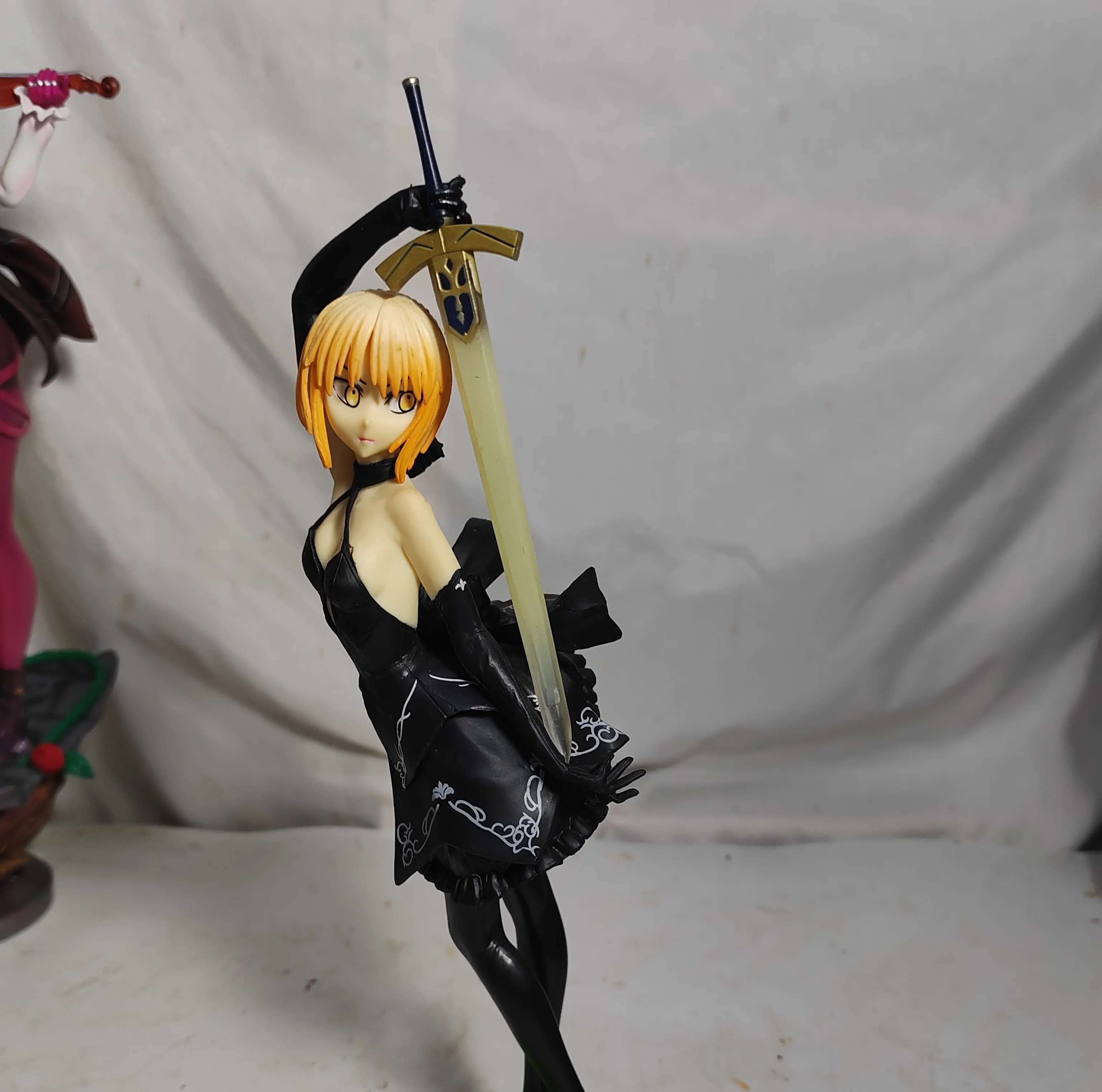 Аниме-фигурка Сэйбер Fate/Gran – обзор и цена Resin Art Online