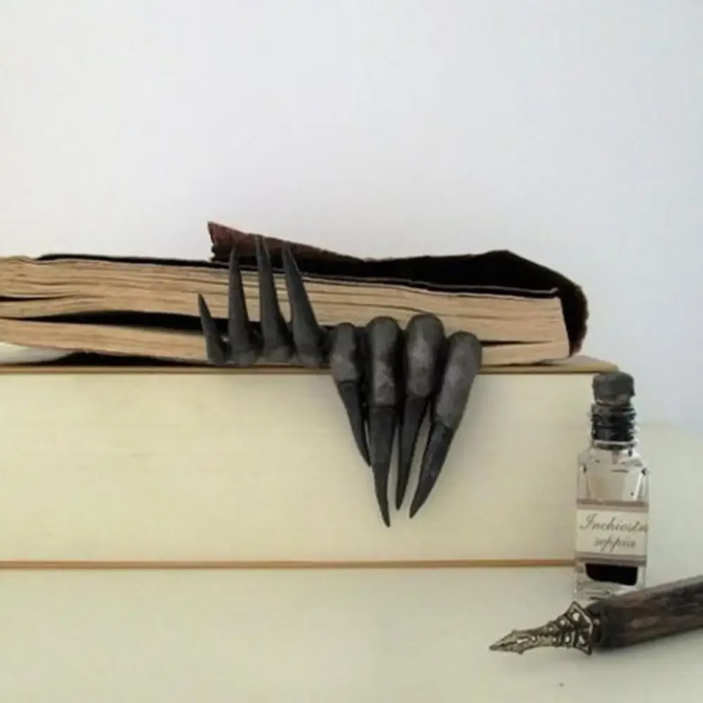 Книжка на руку с рисунком дьяв – обзор и цена Resin Art Bookmark