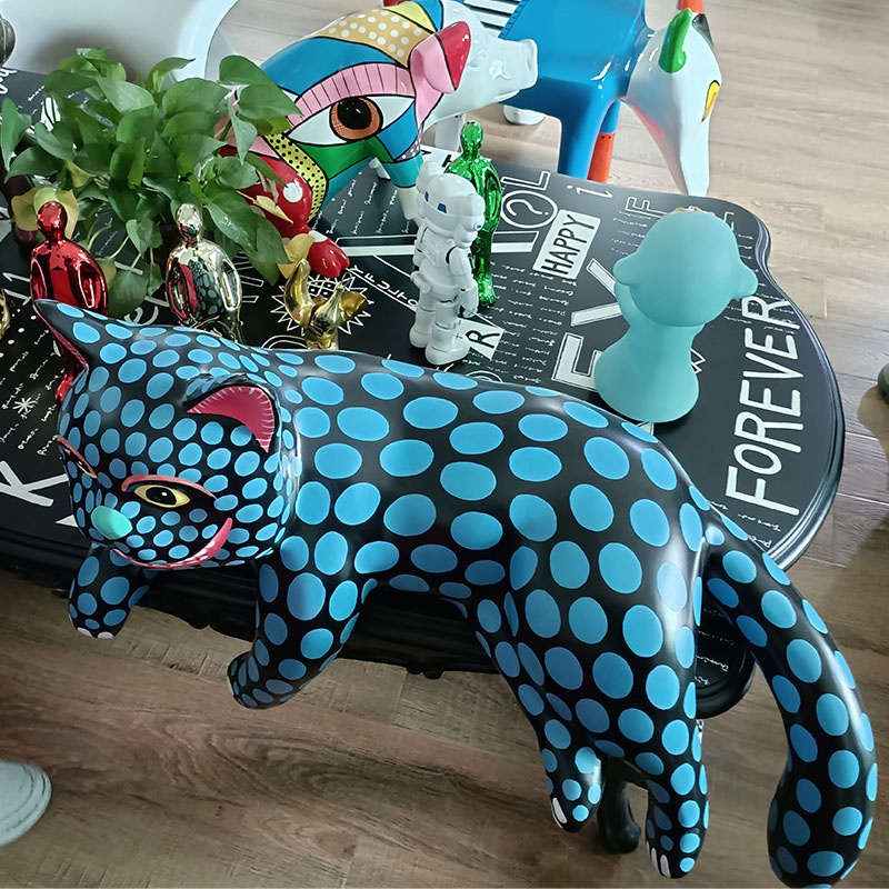 Красивая мультяшная фигурка жи – обзор и цена Resin Art Online
