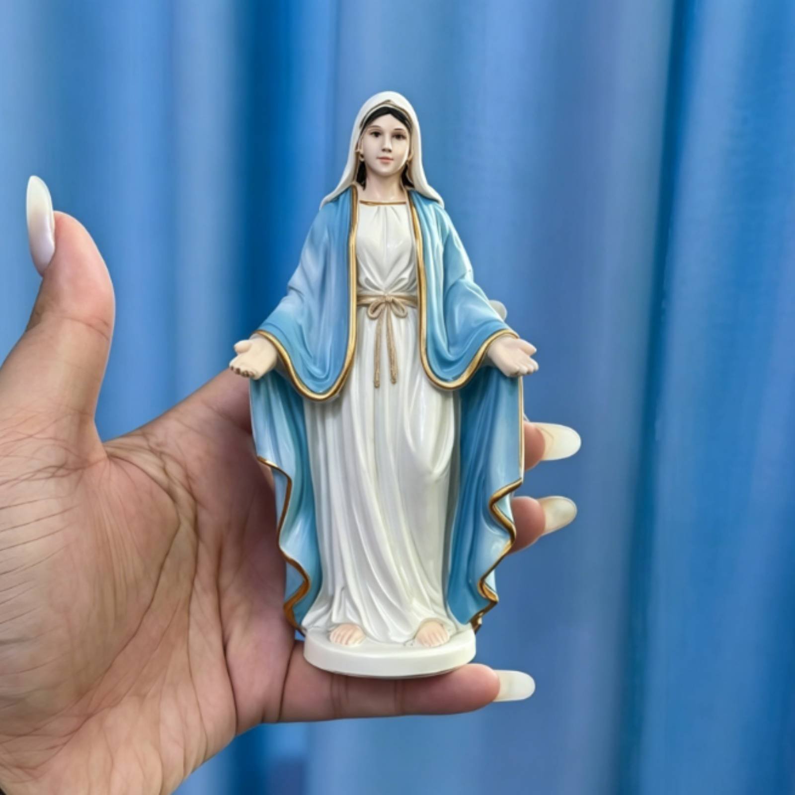 Женская статуэтка из смолы, сп – обзор и цена Resin Art And Design